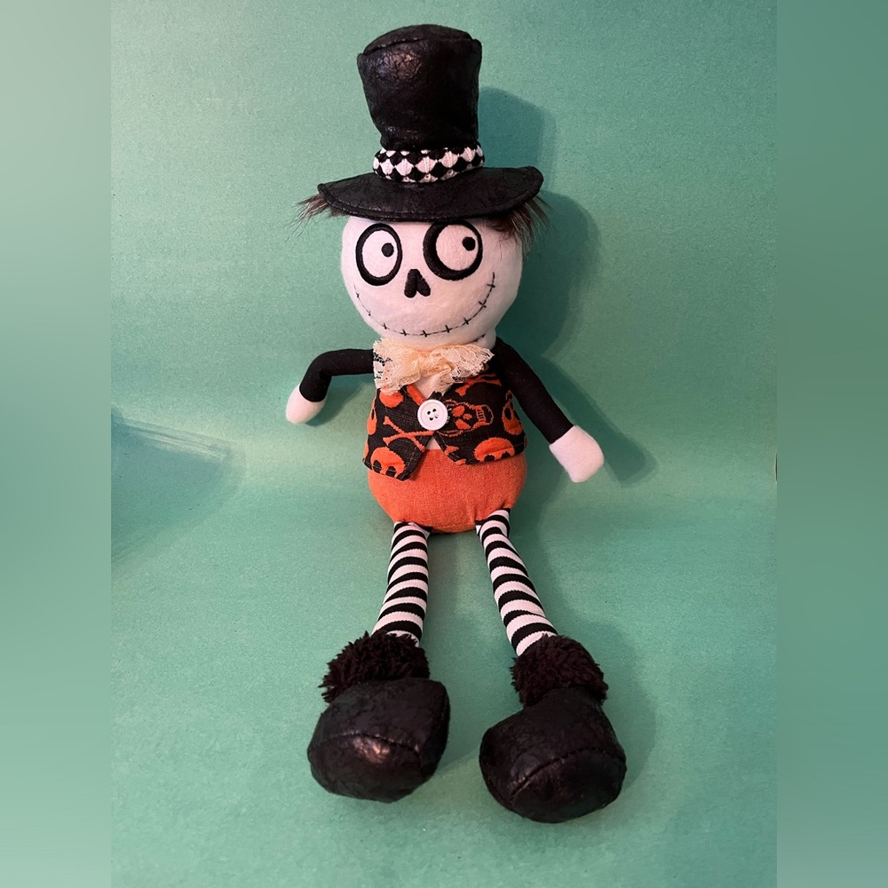 Halloween spooky doll